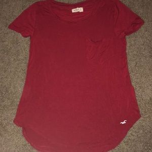 Red Hollister tee
